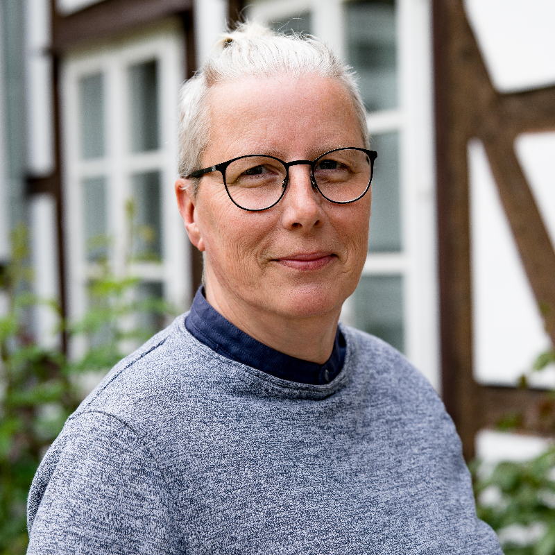  Beatrix Probst